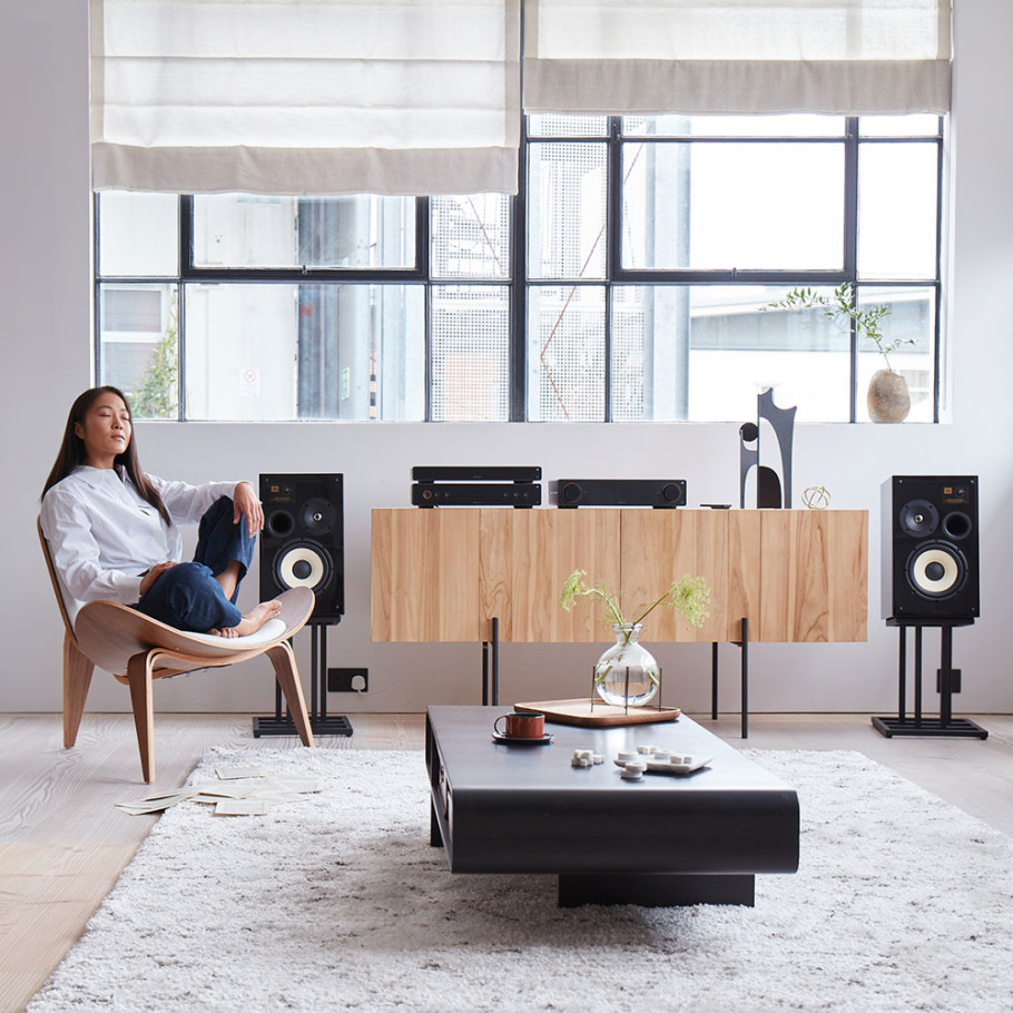arcam3.jpg