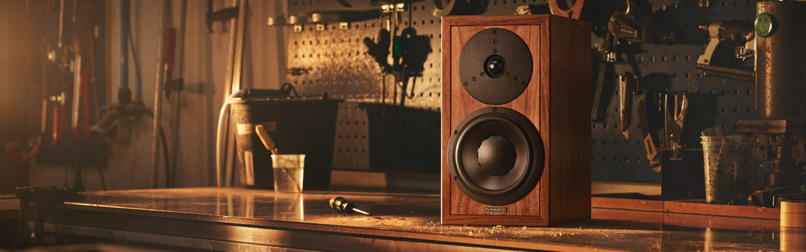 1600_banner_dynaudio_heritage_special.jpg