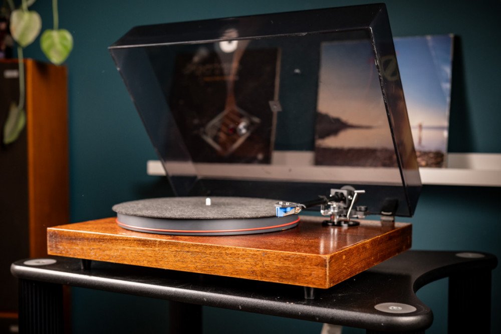 Begagnad vinylspelare Moth Super Oak + Elys 2