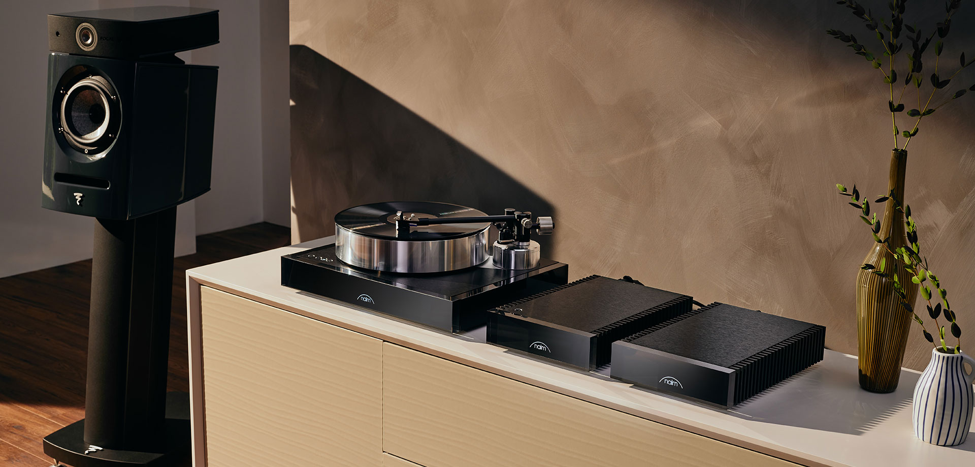 Naim solstice