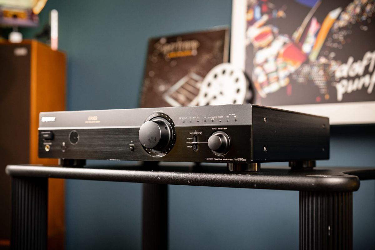 Begagnad Sony TA-E90ES