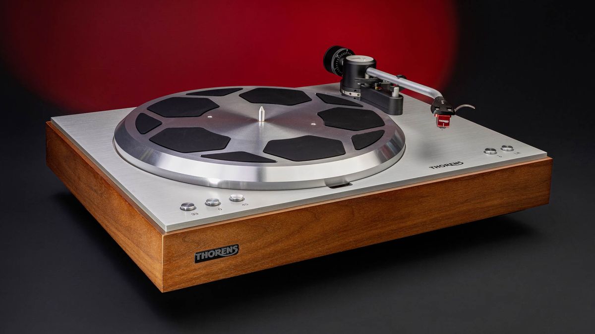 thorens_td404dd_aufmacher.jpg