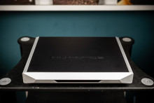 Begagnad NuForce Reference 18 SE V3