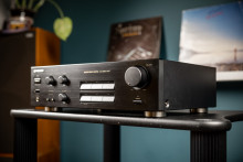 Begagnad Pioneer A-302R